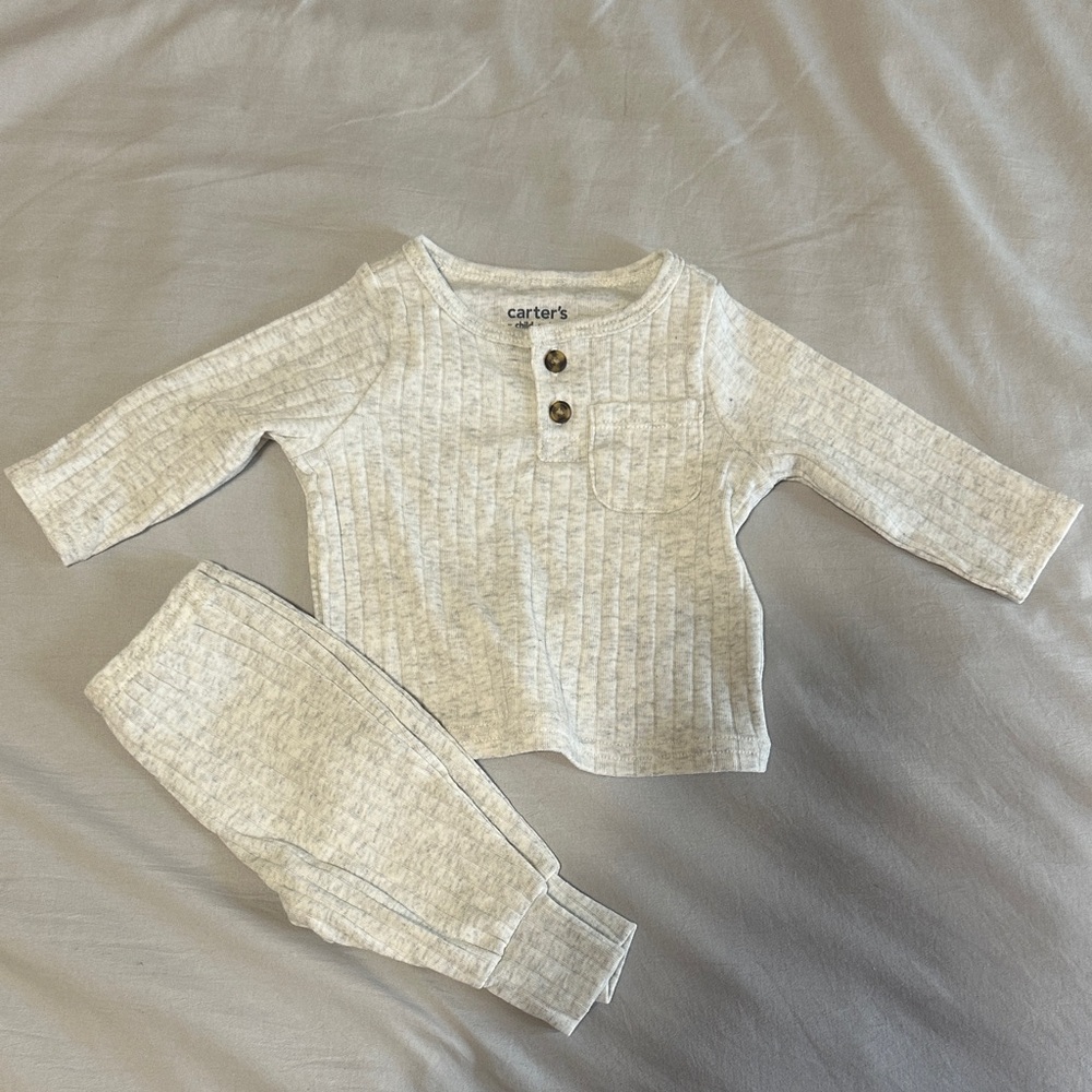 Carter's Light Gray Ribbed Baby Set NWOT